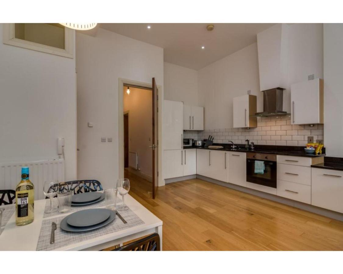 Central Belfast Apartments Fitzrovia Экстерьер фото